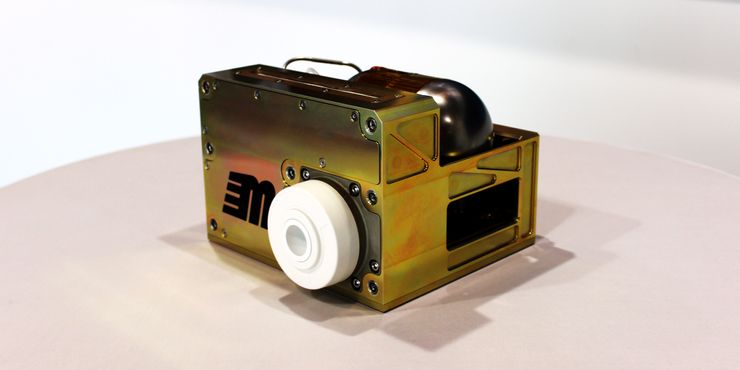 Maxwell RF Thruster